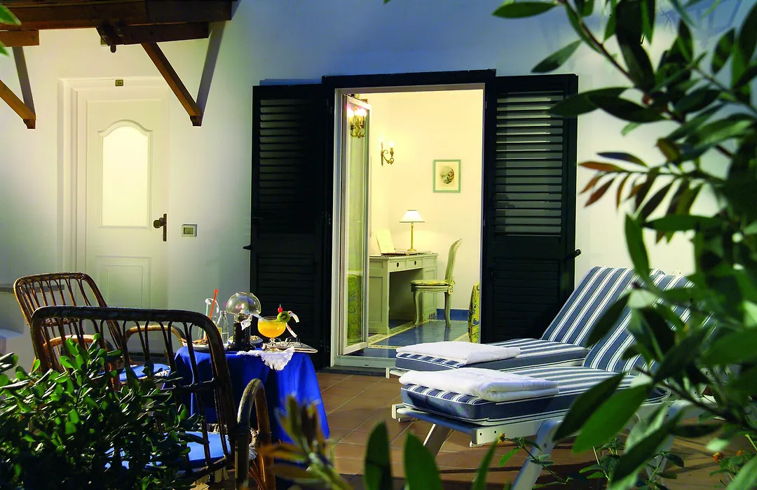 Punta Molino Beach Resort & Spa-1